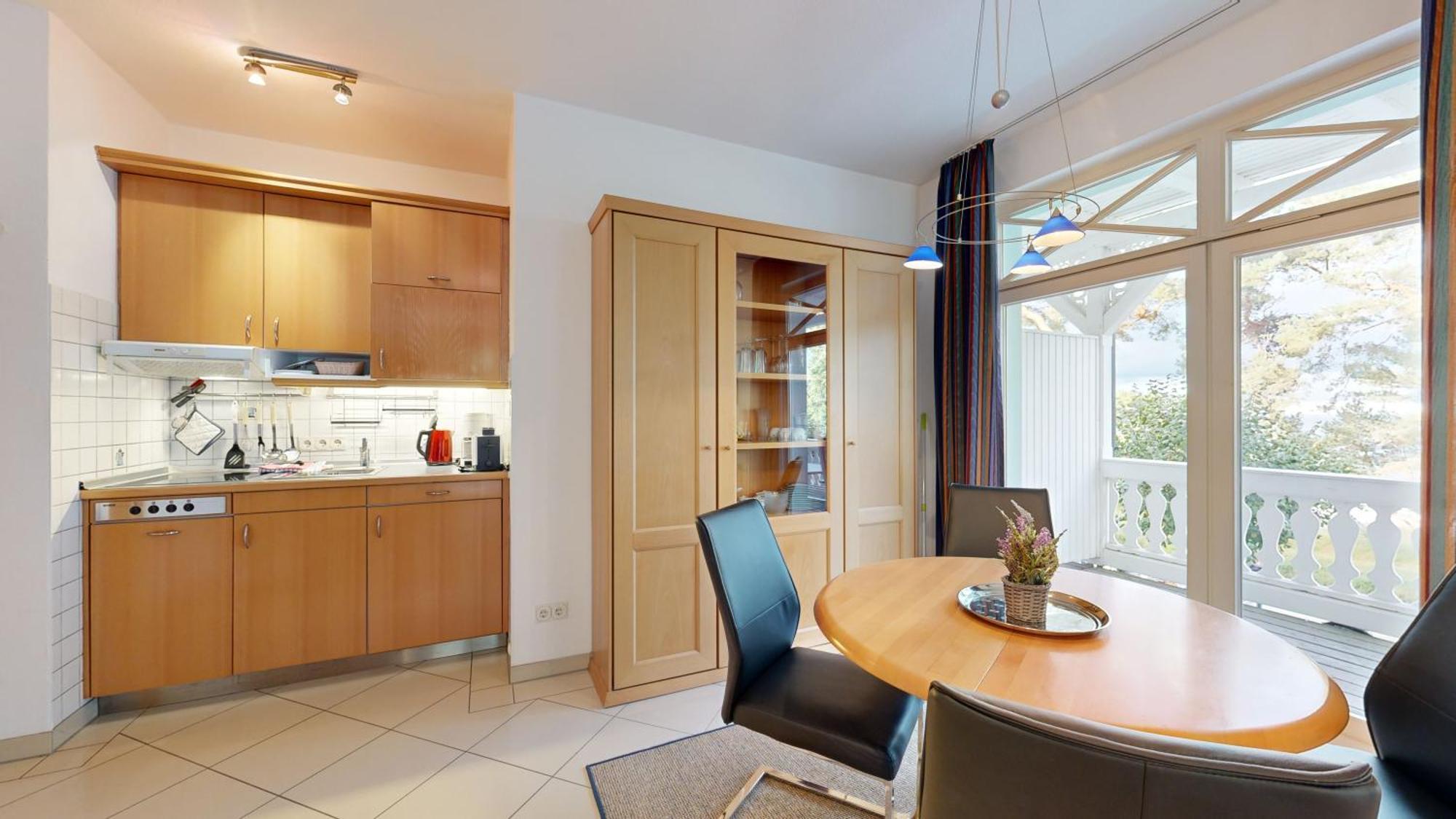 Fewos Direkt Am Strand, Mit Suedbalkon Oder Mit Balkon Mit Meerblick, Strandburg, * Ostseebad Binz