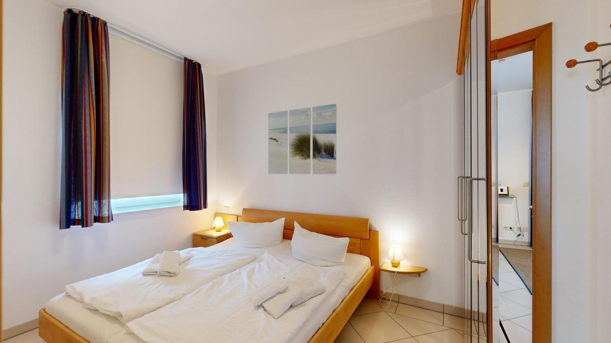 Fewos Direkt Am Strand, Mit Suedbalkon Oder Mit Balkon Mit Meerblick, Strandburg, Apartment *