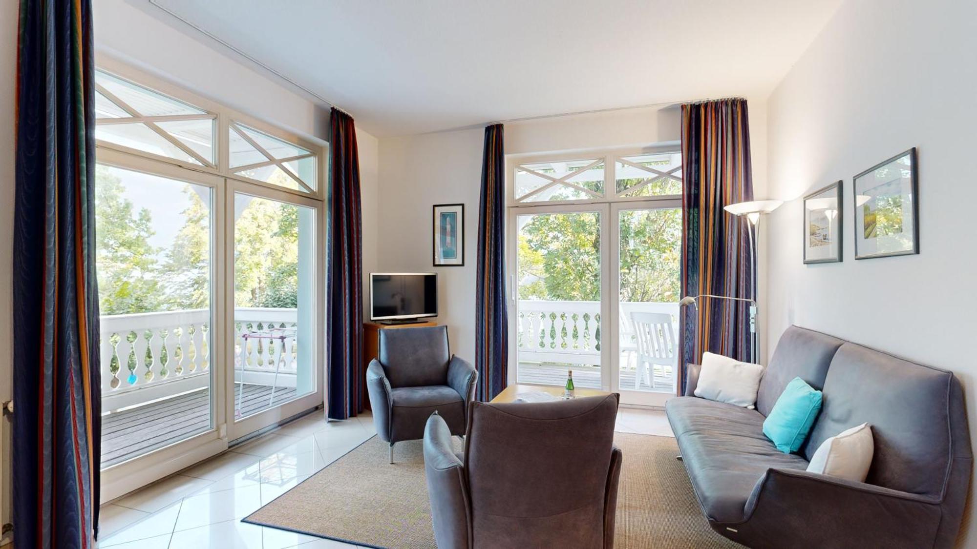Fewos Direkt Am Strand, Mit Suedbalkon Oder Mit Balkon Mit Meerblick, Strandburg, Apartment Ostseebad Binz