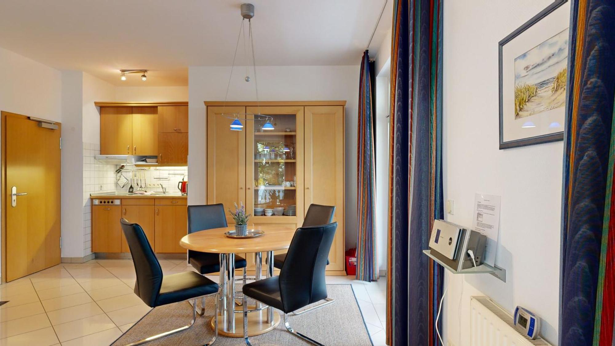 Apartment Fewos Direkt Am Strand, Mit Suedbalkon Oder Mit Balkon Mit Meerblick, Strandburg,