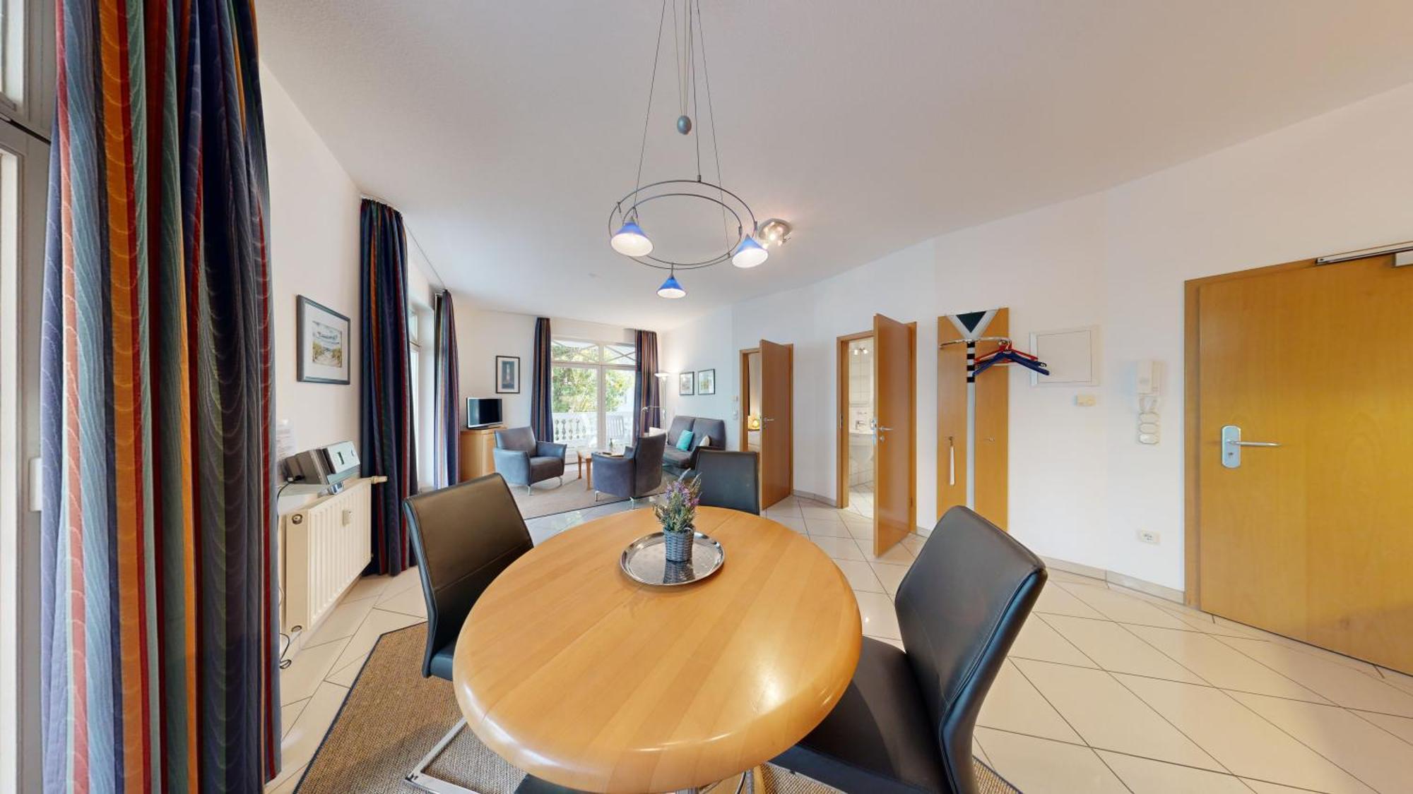 Fewos Direkt Am Strand, Mit Suedbalkon Oder Mit Balkon Mit Meerblick, Strandburg,