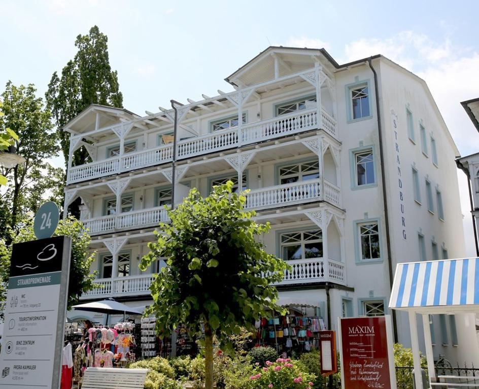 Apartment Fewos Direkt Am Strand, Mit Suedbalkon Oder Mit Balkon Mit Meerblick, Strandburg,